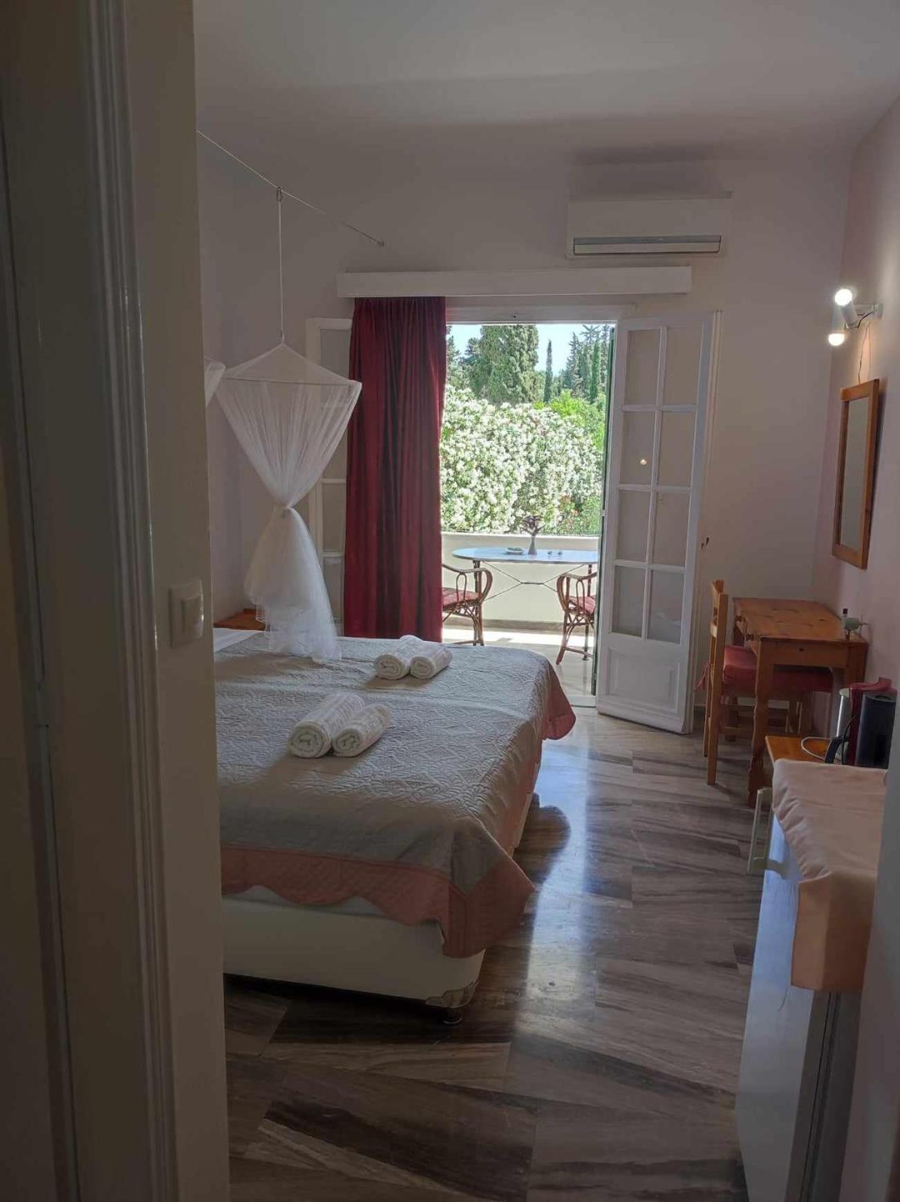 Marianna House Hotel Agios Georgios Pagon Exterior photo