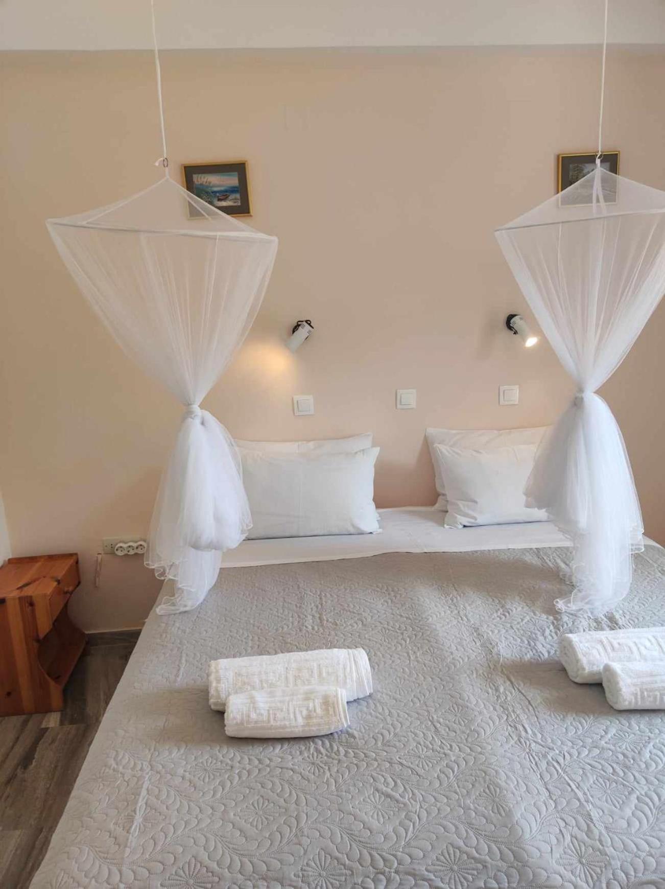 Marianna House Hotel Agios Georgios Pagon Exterior photo